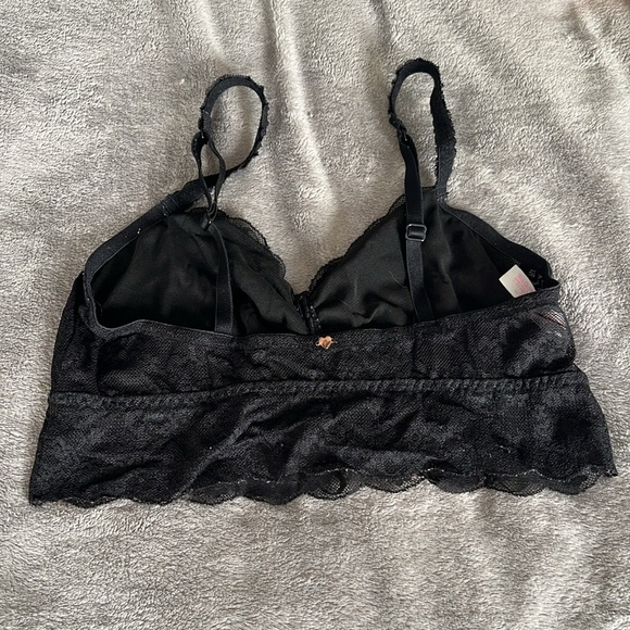 🦄5/25 PINK by VS Bralette - Picture 3 of 5